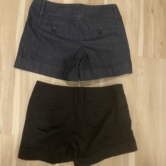 Stylish Women's Black and Blue Shorts by EXPRESS - Picture 6 of 6